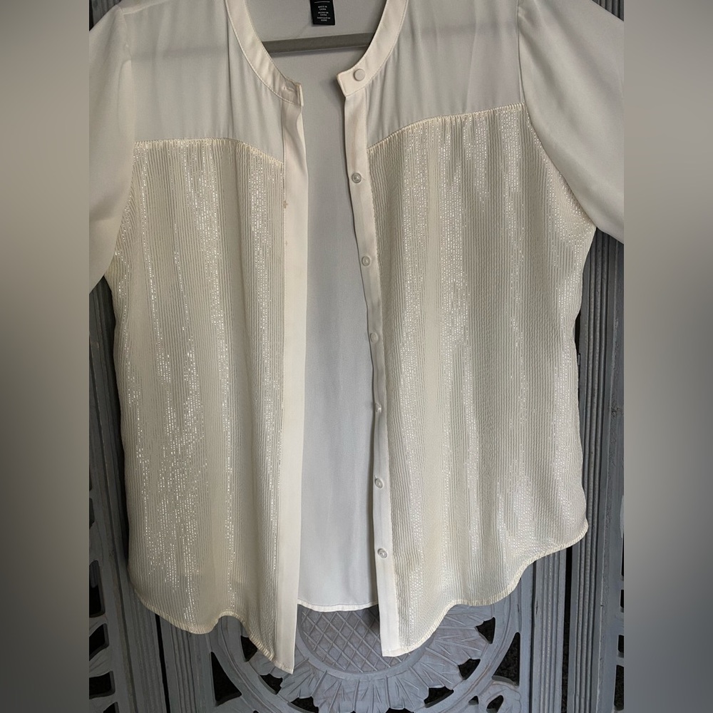 White House Black Market Blouse